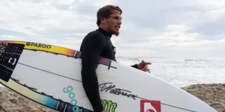 Surfista mexicano Alan Cleland es suspendido tras acusación de agresión sexual