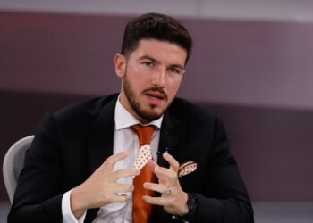 Samuel García descarta a Mariana Rodríguez para la gubernatura de Nuevo León en 2027