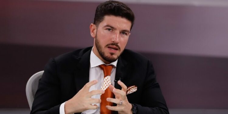 Samuel García descarta a Mariana Rodríguez para la gubernatura de Nuevo León en 2027