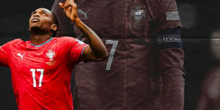 Rafael Leão hereda el número 7 de Portugal tras la salida de CR7
