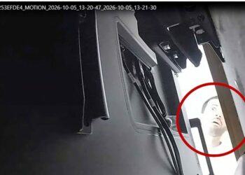 EE.UU. acusa a empleado de OpenAI de ocultar grabadora en sala de reuniones ejecutiva
