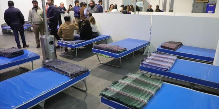 DIF Municipal prepara sexto albergue invernal para personas en situación de calle