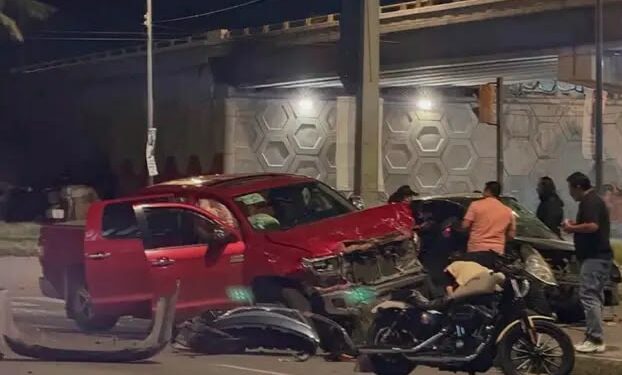 Fuerte choque en la carretera 57 deja cuatro personas lesionadas