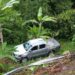 Aparatosa volcadura deja a conductor hospitalizado en Xilitla