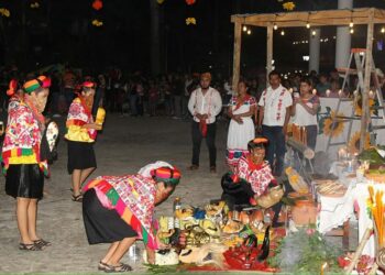 Realizarán Expo-Venta de Xantolo en Plaza Tangamanga