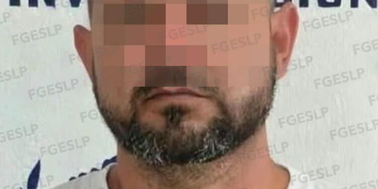 Vinculan a proceso a Iván “N” por feminicidio en San Nicolás Tolentino