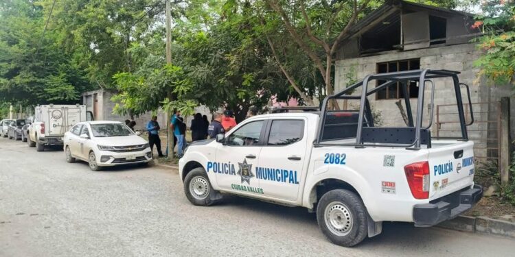 Encuentran sin vida a hombre en su casa en Ciudad Valles; llevaba días sin responder llamadas