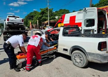 Choque entre camionetas deja un lesionado en Ciudad Valles
