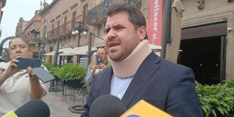 Denuncian agresión de alcalde de San Martín a ciudadano