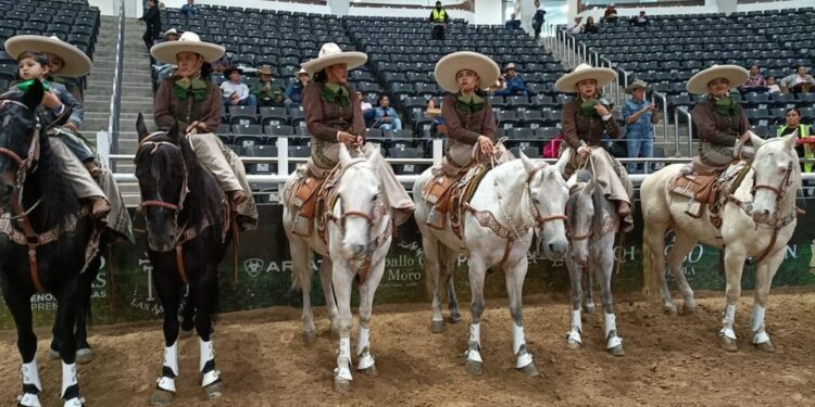 Escaramuza RG2 avanza a semifinales del LXXXII Campeonato Nacional Charro