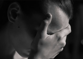 Aislamiento y cambios en el sueño pueden ser señales de alerta sobre la salud mental