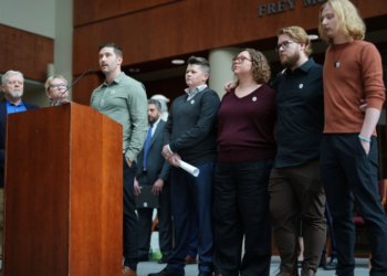 Familia de Renee Good demanda al gobierno de Trump por su muerte durante operativo migratorio