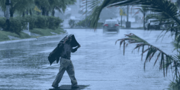 Se esperan lluvias en todo México este domingo por frente frío y huracán Rachel