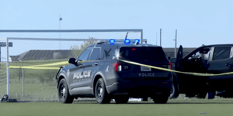 Atropello en partido de futbol infantil en Kansas deja dos muertos y 11 heridos