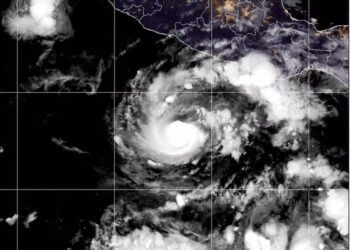 Trudy gana fuerza y se convierte en huracán de categoría 3 frente a la costa mexicana del Pacífico