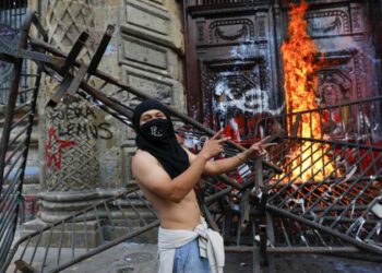 Cinco detenidos por disturbios tras marcha por el agua en Guadalajara