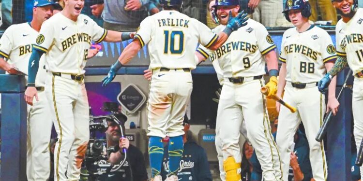Brewers viajan a Tampa con 80% de probabilidad de ganar Serie Mundial