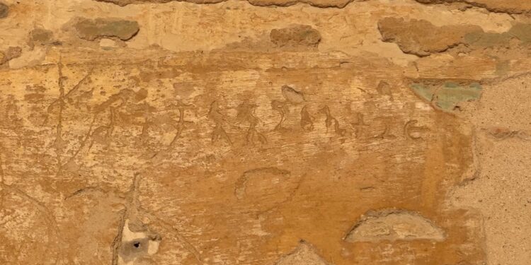 Encuentran inscripciones de hace 2 mil años que revelan la presencia de visitantes de India en Egipto