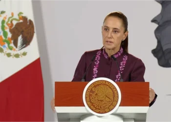 Sheinbaum investiga video sobre mexicanos ligados a cárteles en Ucrania