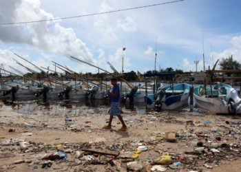 Huracán Simón podría impactar Jalisco y Colima como categoría 3 o 4