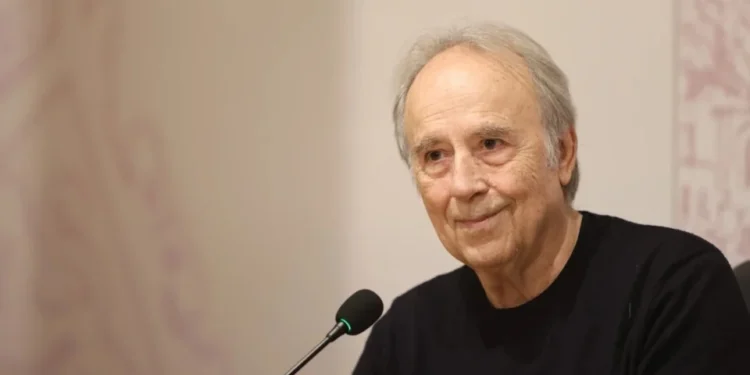 Joan Manuel Serrat revela que destruye poemas inéditos y descarta publicarlos