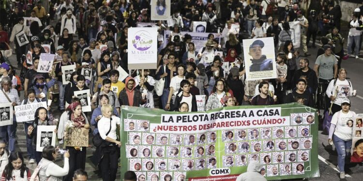 Colectivos cuestionan nueva revisión de desaparecidos en México