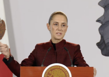 Sheinbaum crea consejo asesor para mejorar abasto de medicamentos y agilizar entregas en hospitales