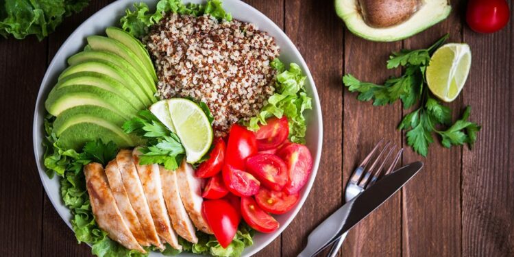 Qué comer antes de acostarse: 5 opciones que pueden ayudar a dormir mejor