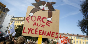 Gobierno francés anuncia medidas de distensión ante protestas estudiantiles