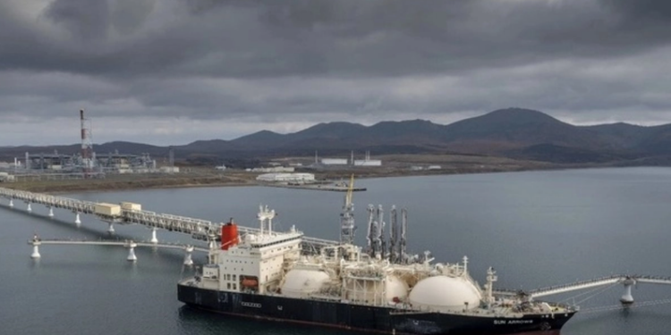 Rusia prevé elevar sus exportaciones de diésel hasta 3.5 millones de toneladas mensuales